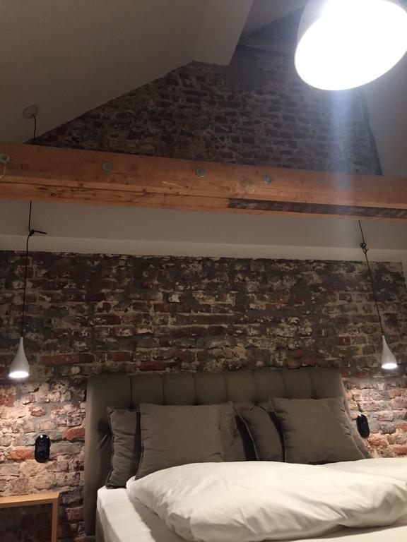 Square Rooms 20 デュッセルドルフ エクステリア 写真