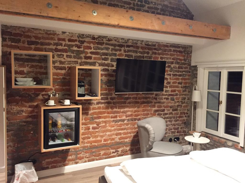 Square Rooms 20 デュッセルドルフ エクステリア 写真