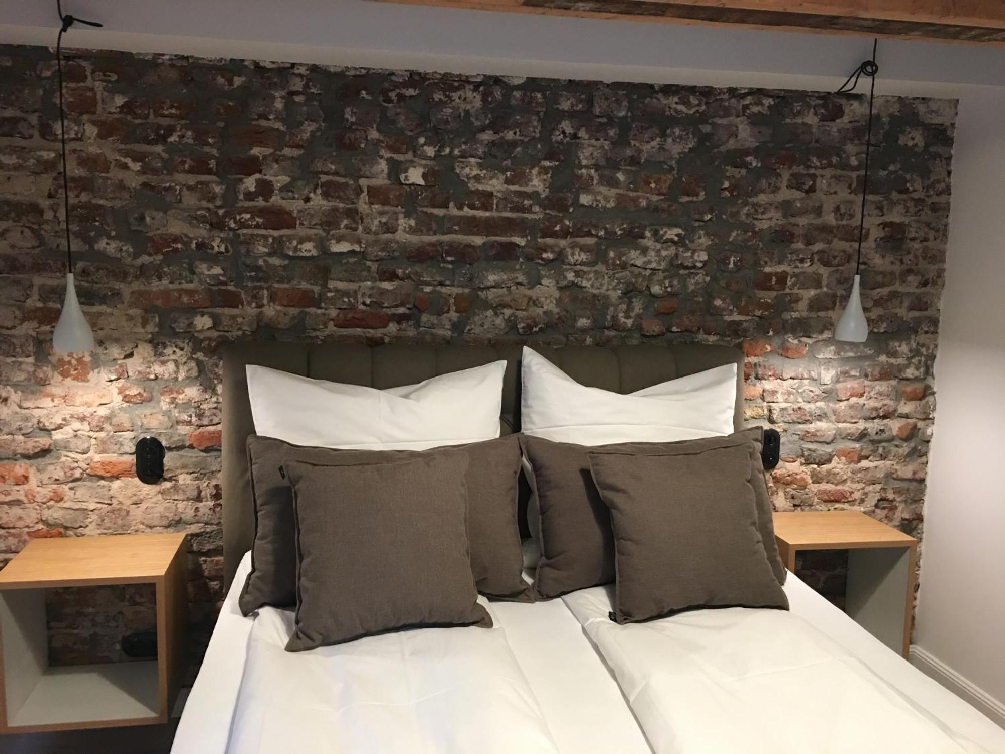 Square Rooms 20 デュッセルドルフ エクステリア 写真
