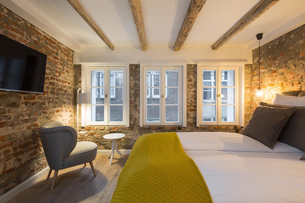 Square Rooms 20 デュッセルドルフ エクステリア 写真